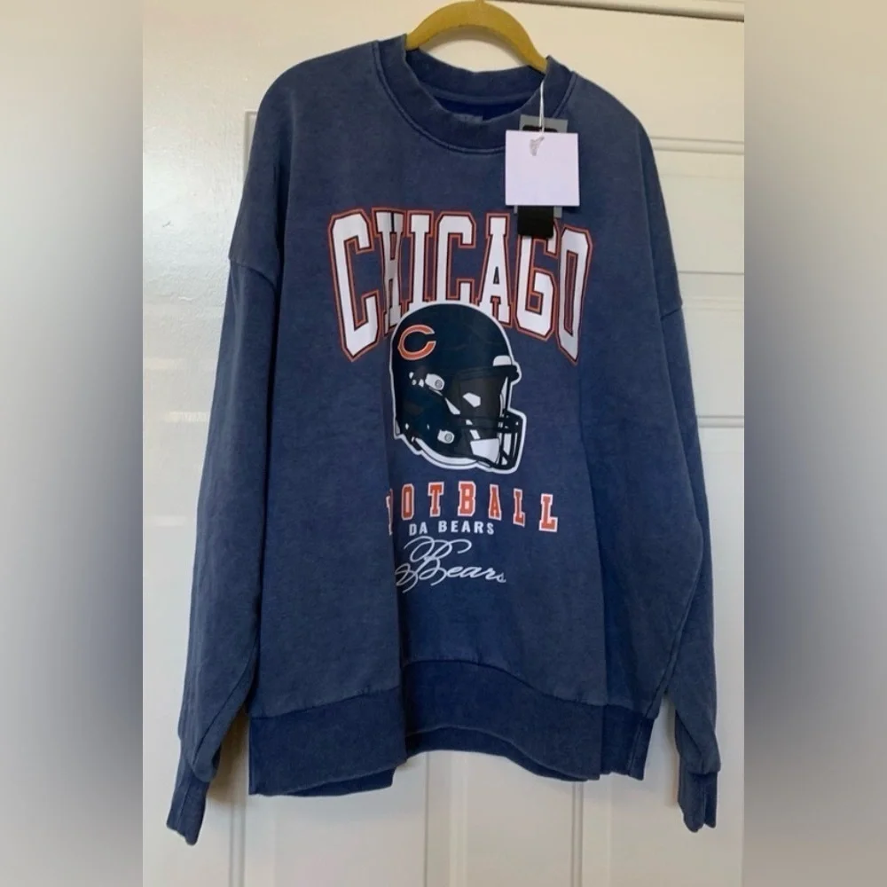 Chicago Bears Blue Oversized Women’s Sweatshirt in Size Large